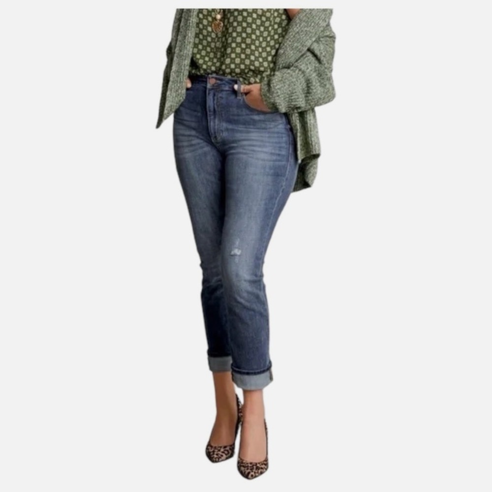 CAbi Higher Straight High-Rise Medium Wash Jeans - 6